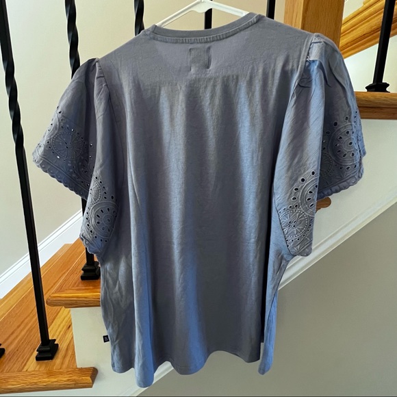 NWT Gap Eyelet Sleeve Top - Size Large - Picture 10 of 10
